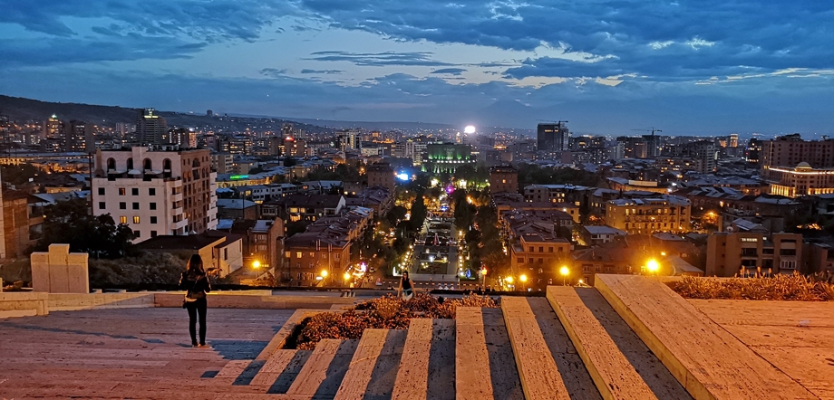 Yerevan at night by DK